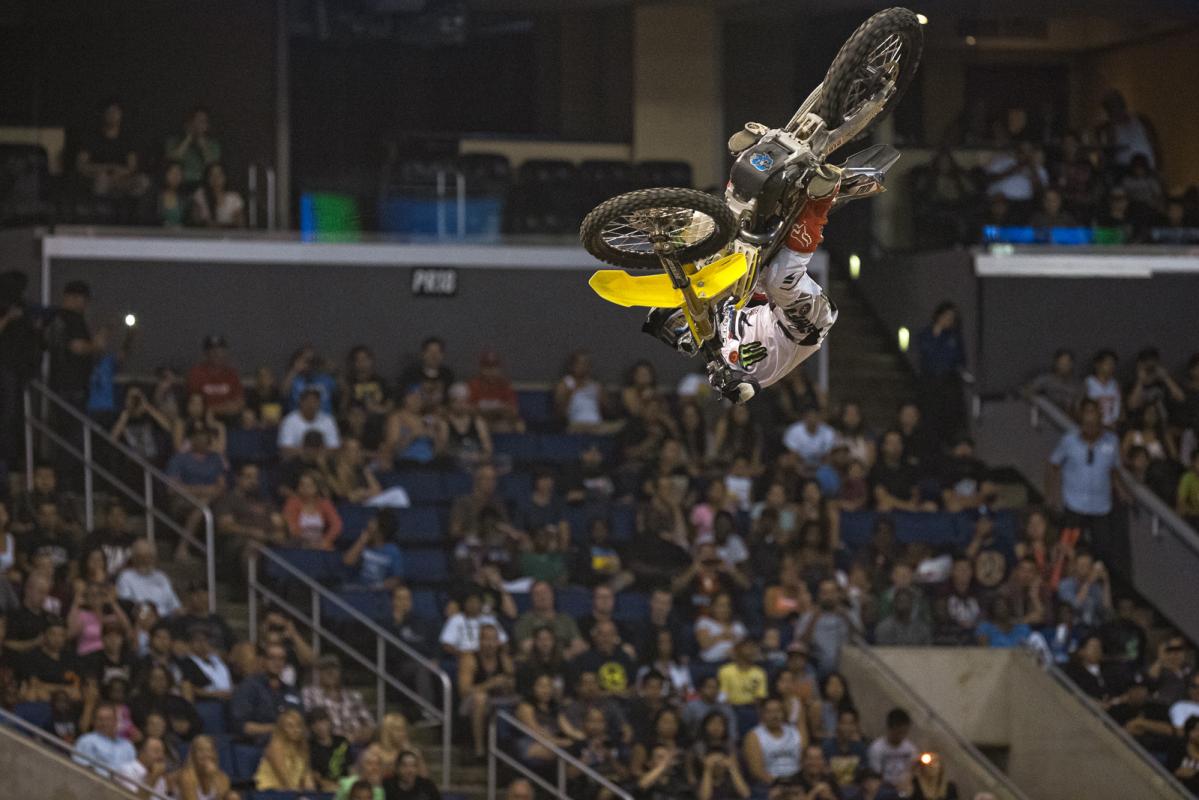 : Josh Hansen’s whips were absolutely incredible. Hansen was feeling great from the start, and with his buddy Jason Lawrence on hand for support, Hanny absolutely crushed the competition with his combination of upside down and turn-down whips. As if his whips weren’t attention-catching enough, Josh was aboard a trick Cernics Suzuki with a tiny, extremely loud exhaust that seemed to make his whips that much bigger due to all of the noise.