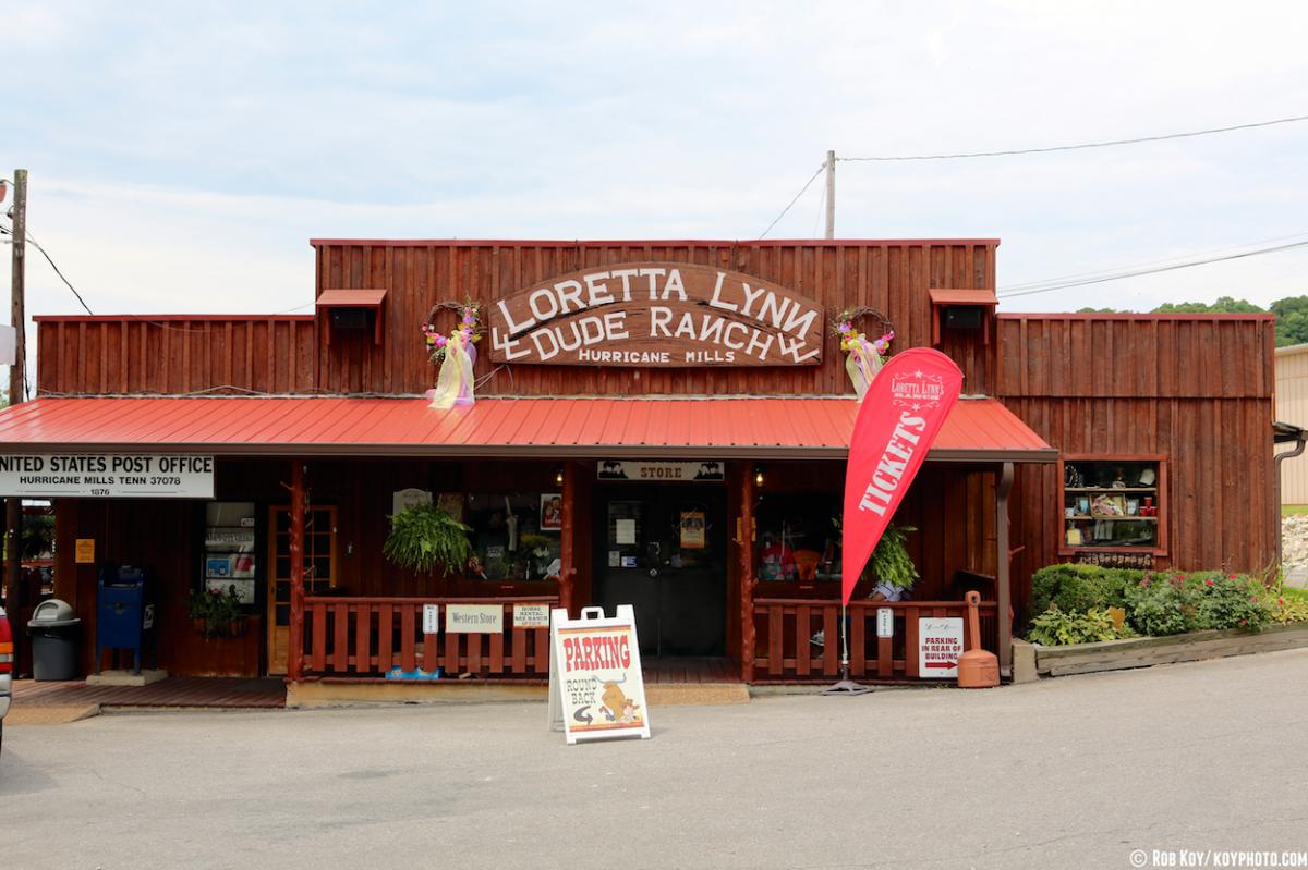 Last Look: Loretta Lynn's