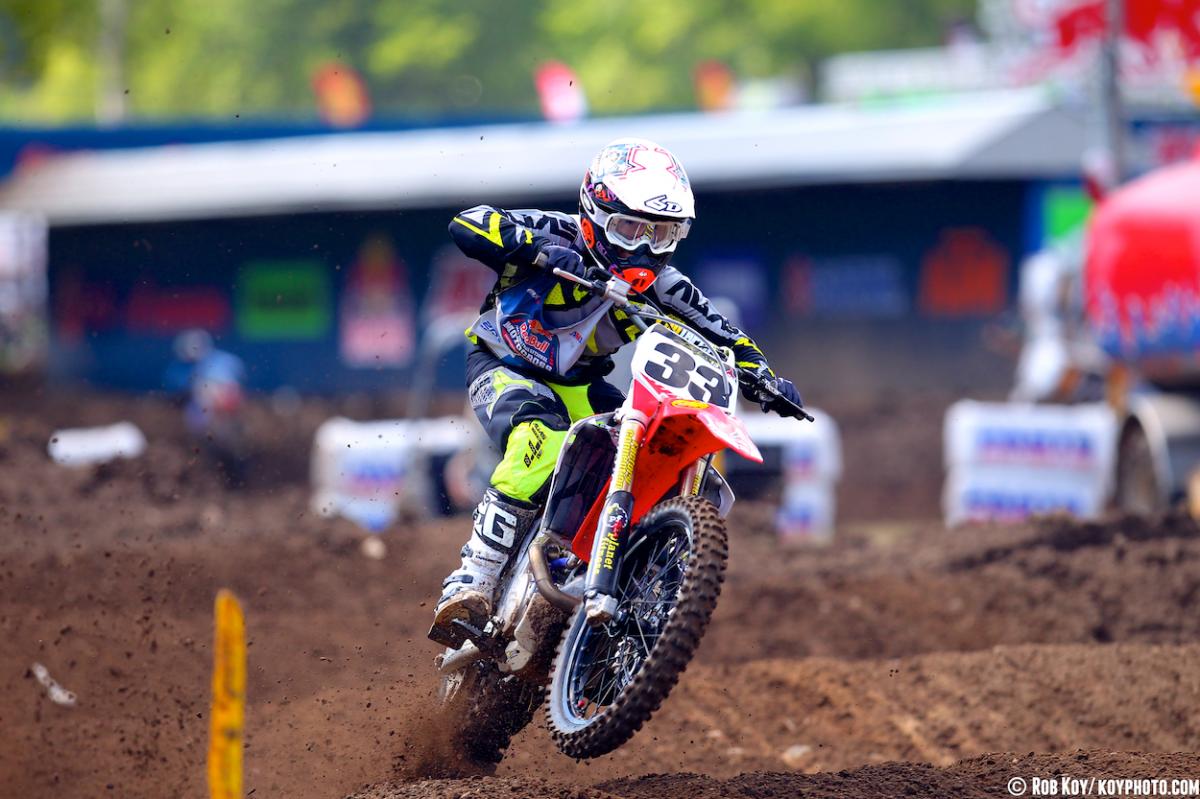 Last Look: Loretta Lynn's