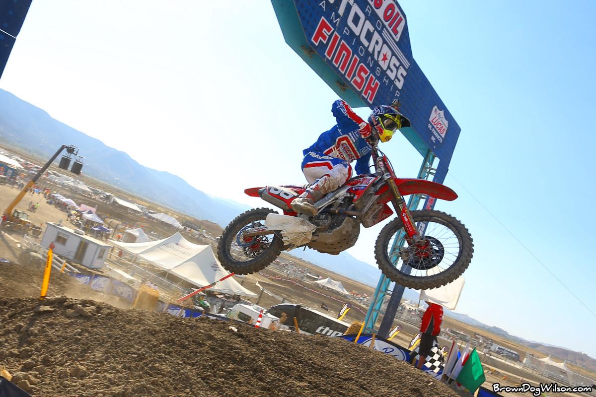 BDW54091-2732258944-O