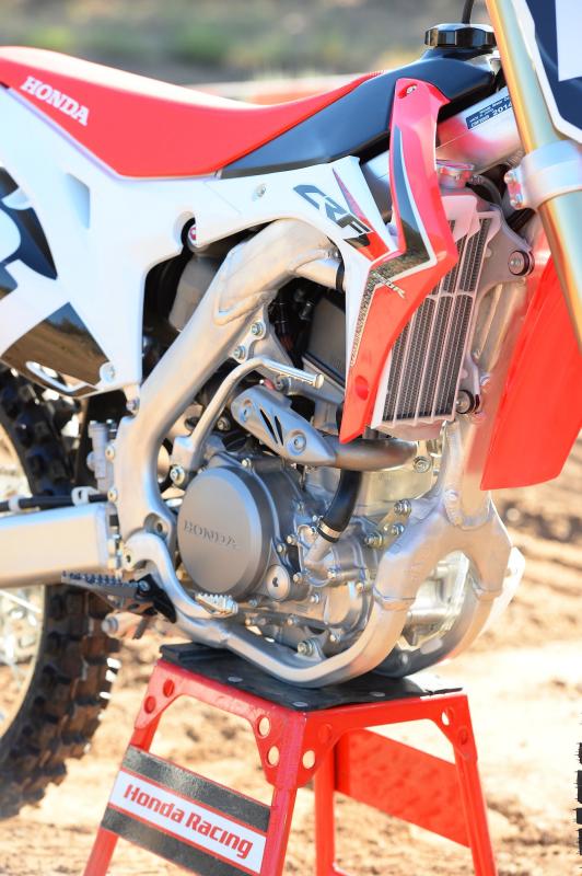 2014HondaCRF250intro-Cudby-007