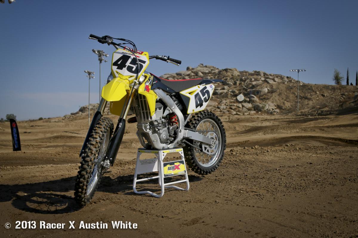 2014 Suzuki RM-Z450 Intro