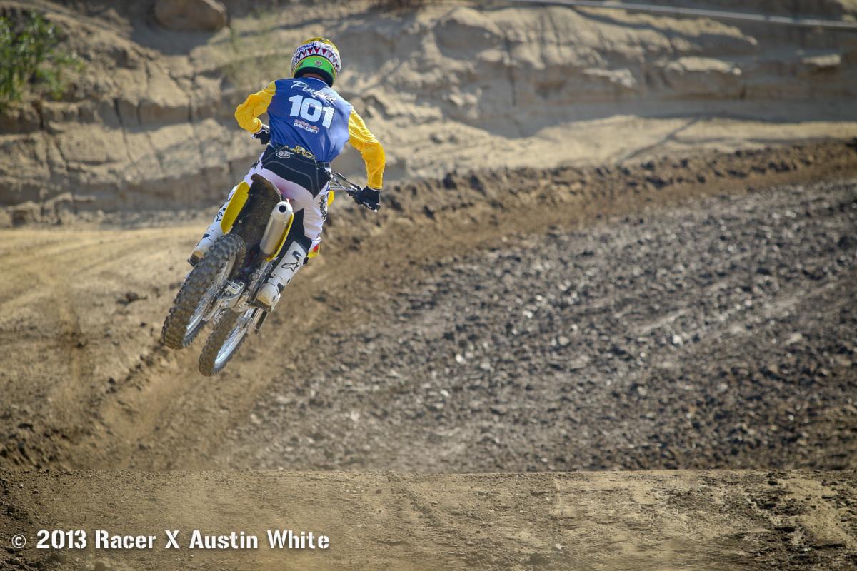 2014 Suzuki RM-Z450 Intro