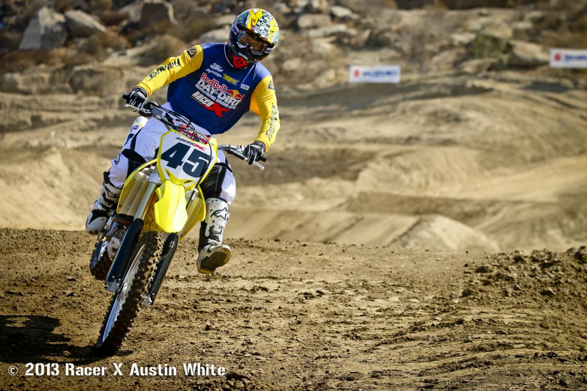 2014 Suzuki RM-Z450 Intro
