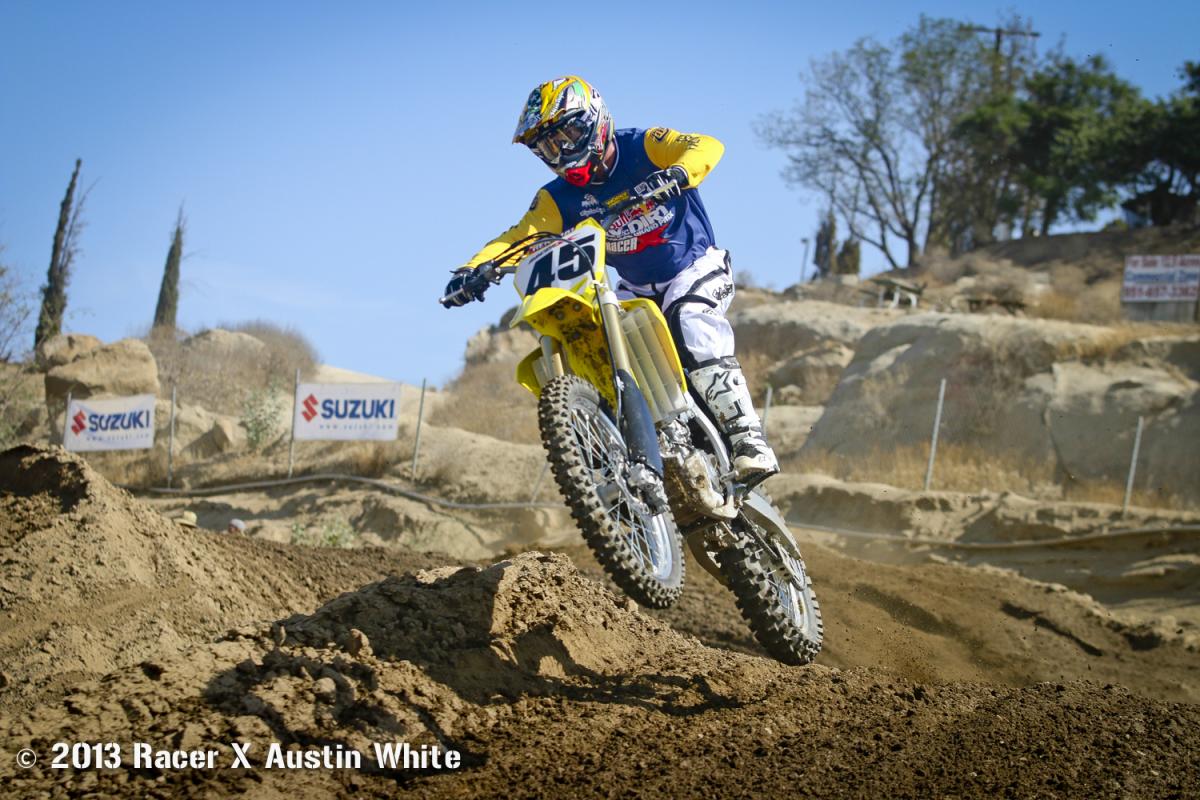 2014 Suzuki RM-Z450 Intro