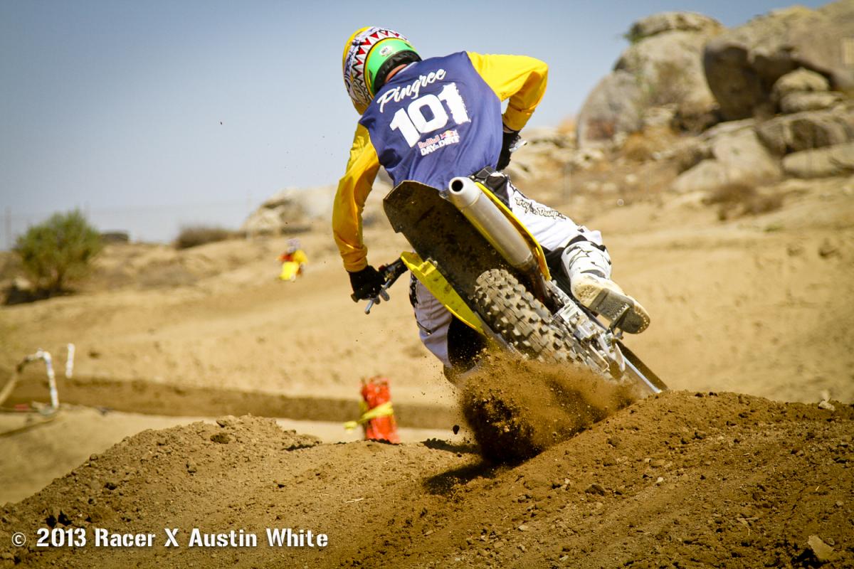 2014 Suzuki RM-Z450 Intro