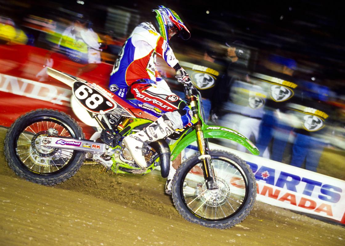 Matt Walker begged Mitch Payton for a shot on one of those mega-fast Pro Circuit KX125s. Wouldn't you?