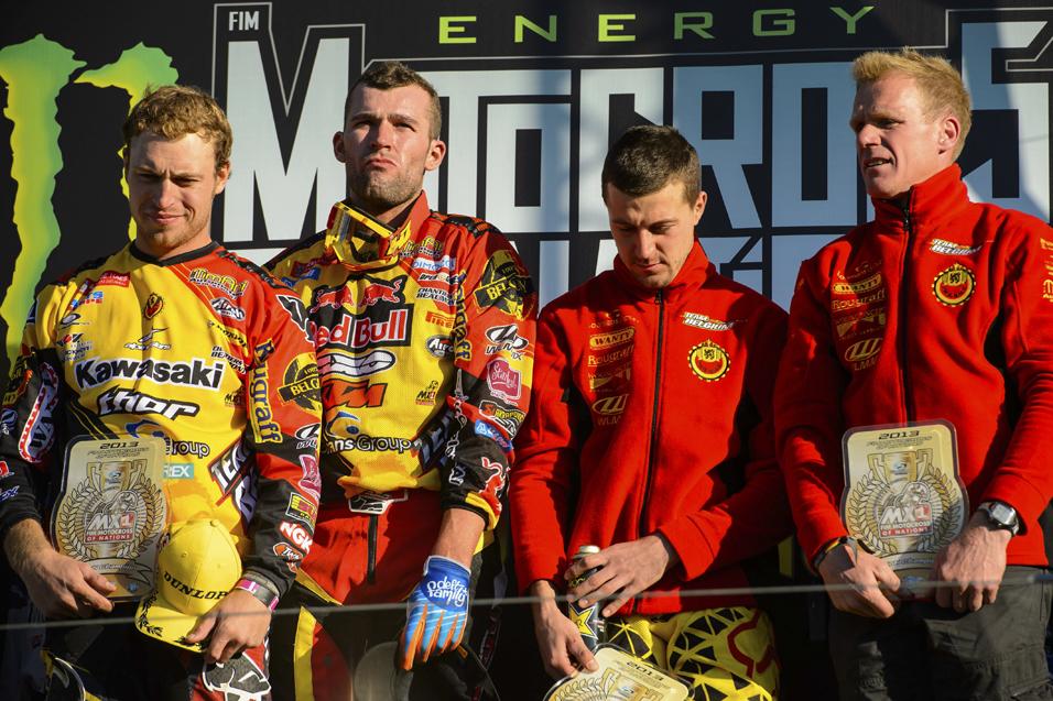 450 Words: The Red Knights