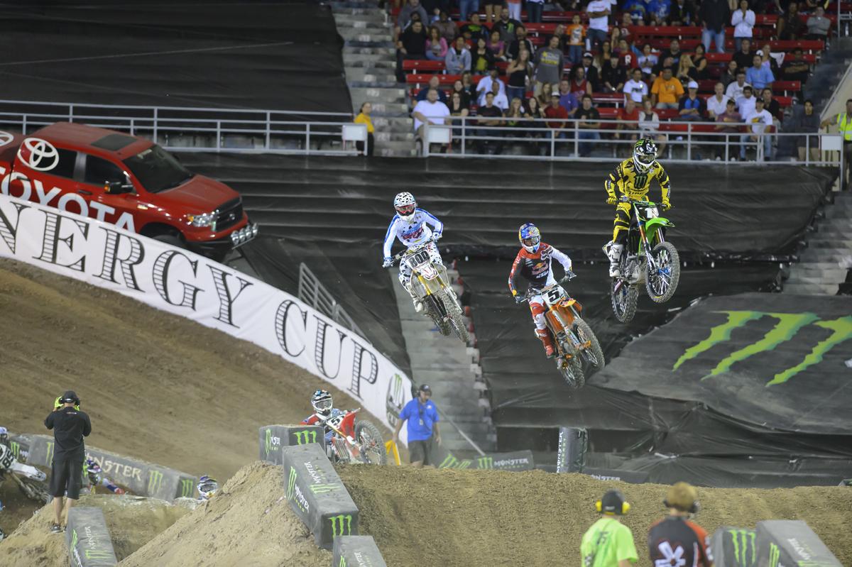 RV battling with Dungey. Villopoto won the first race but crashed out for the night in race two. 