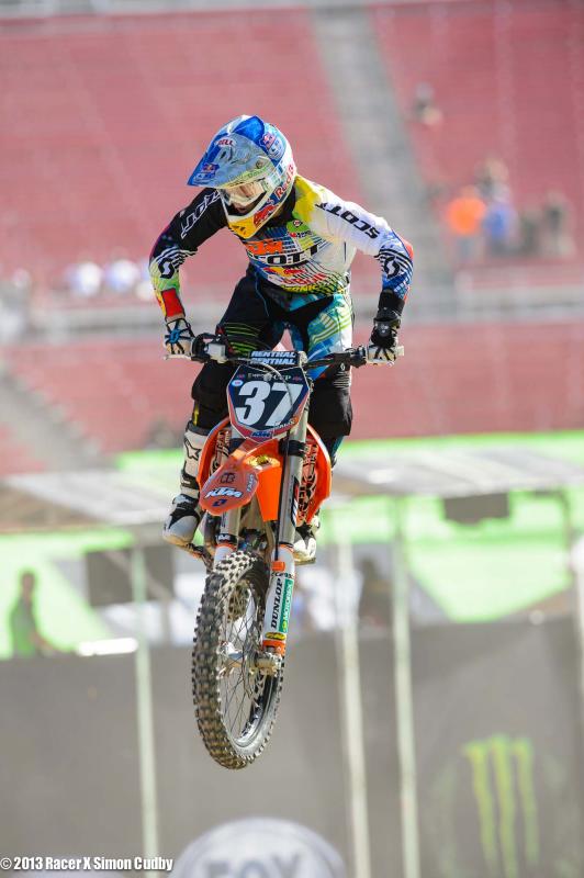 MonsterCupSat-Cudby-034