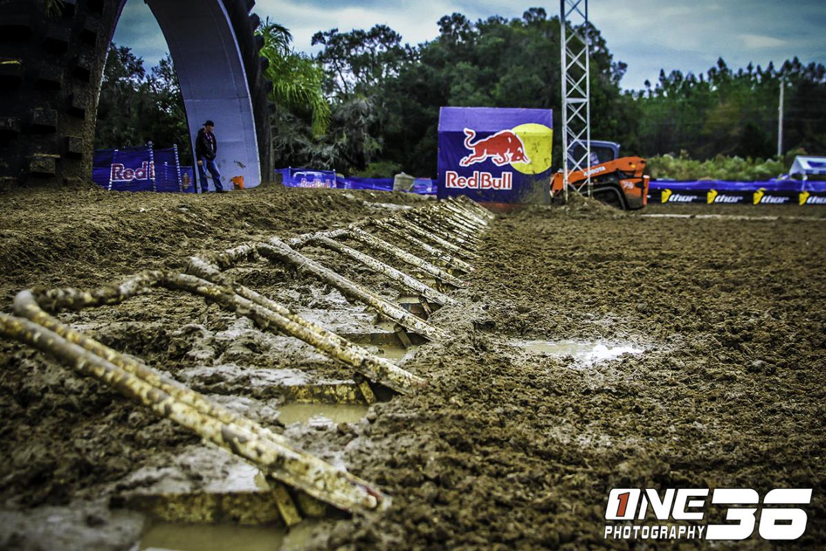 Mini Os Wednesday Gallery /  Jeffrey Keeble photo