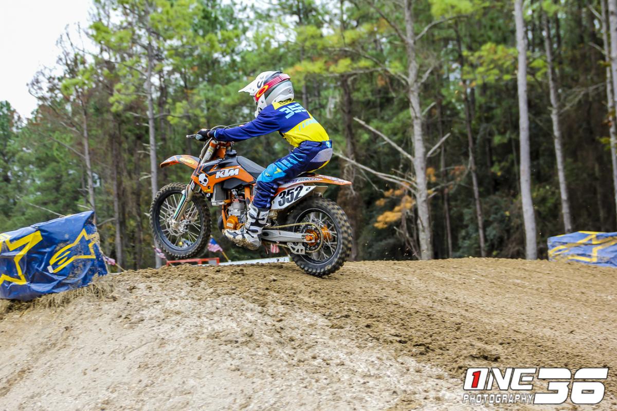 Mini Os Wednesday Gallery /  Jeffrey Keeble photo