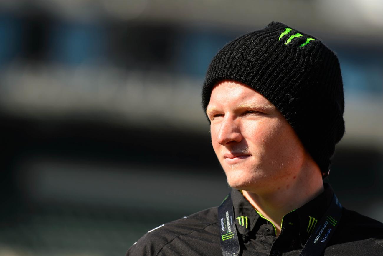 Between the Motos: Justin Hill