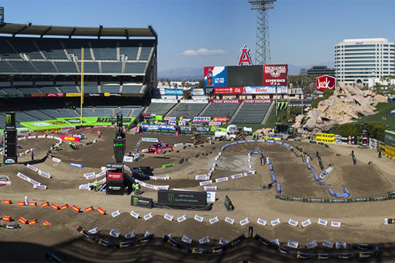 Racer X Films: Goggle Wars