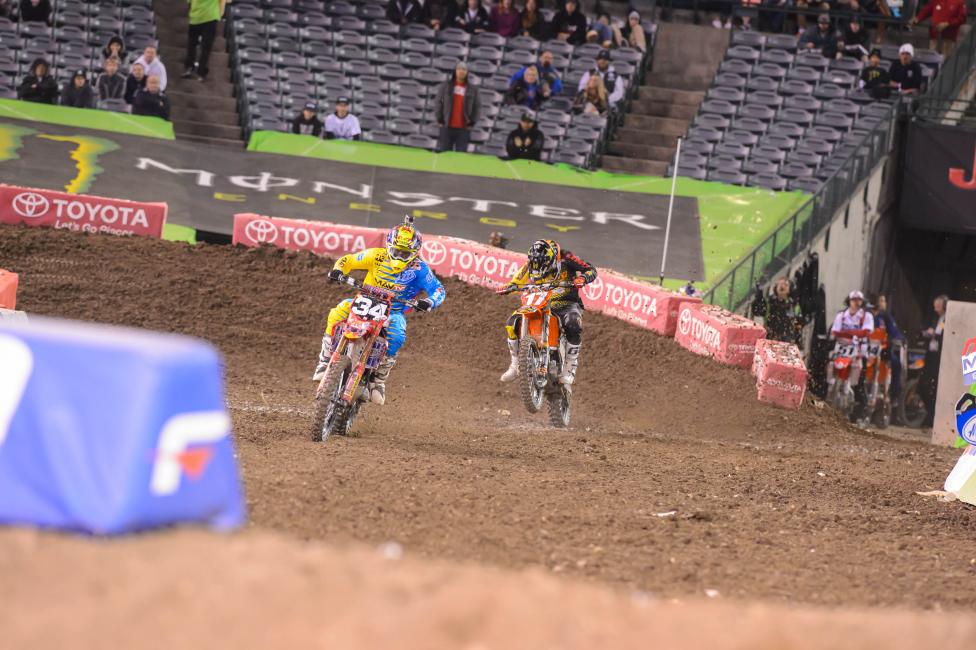 Malcolm Stewart and Jason Anderson before things got aggressive.   