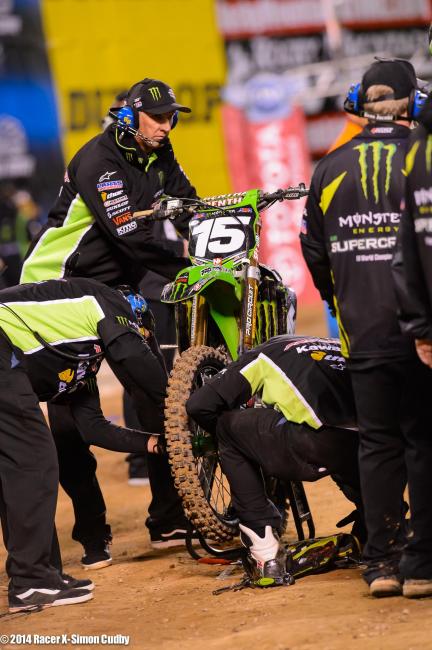 After Dean Wilson crashed, another bike landed on his and broke his front disc. 