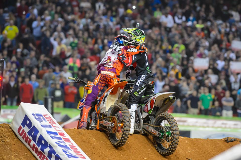 Roczen (left) outlasted Ryan Villopoto to secure his second win of the season.  