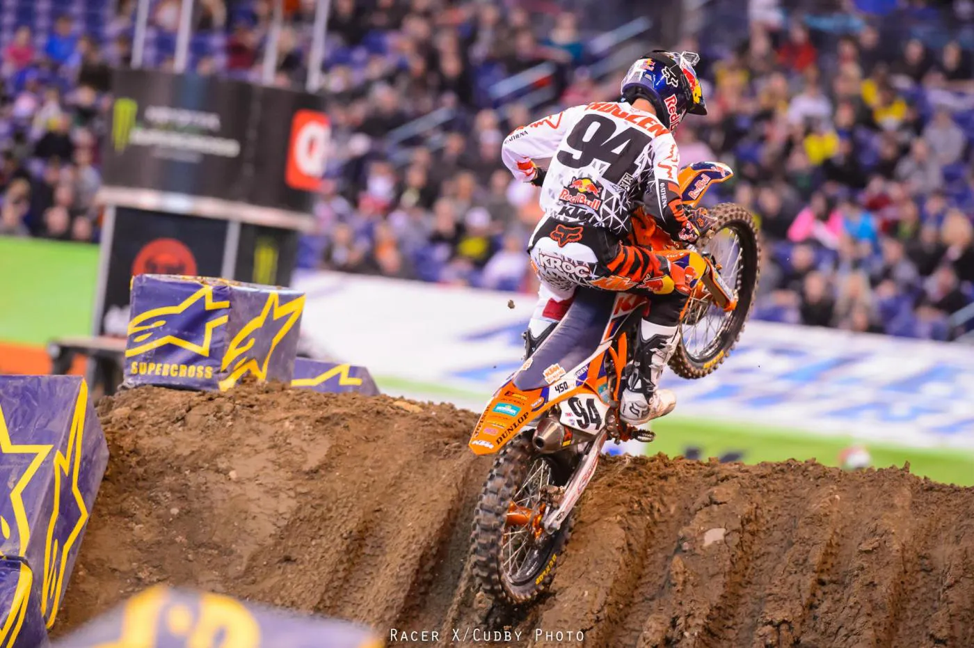 Roczen-IndySX2014-Cudby-038
