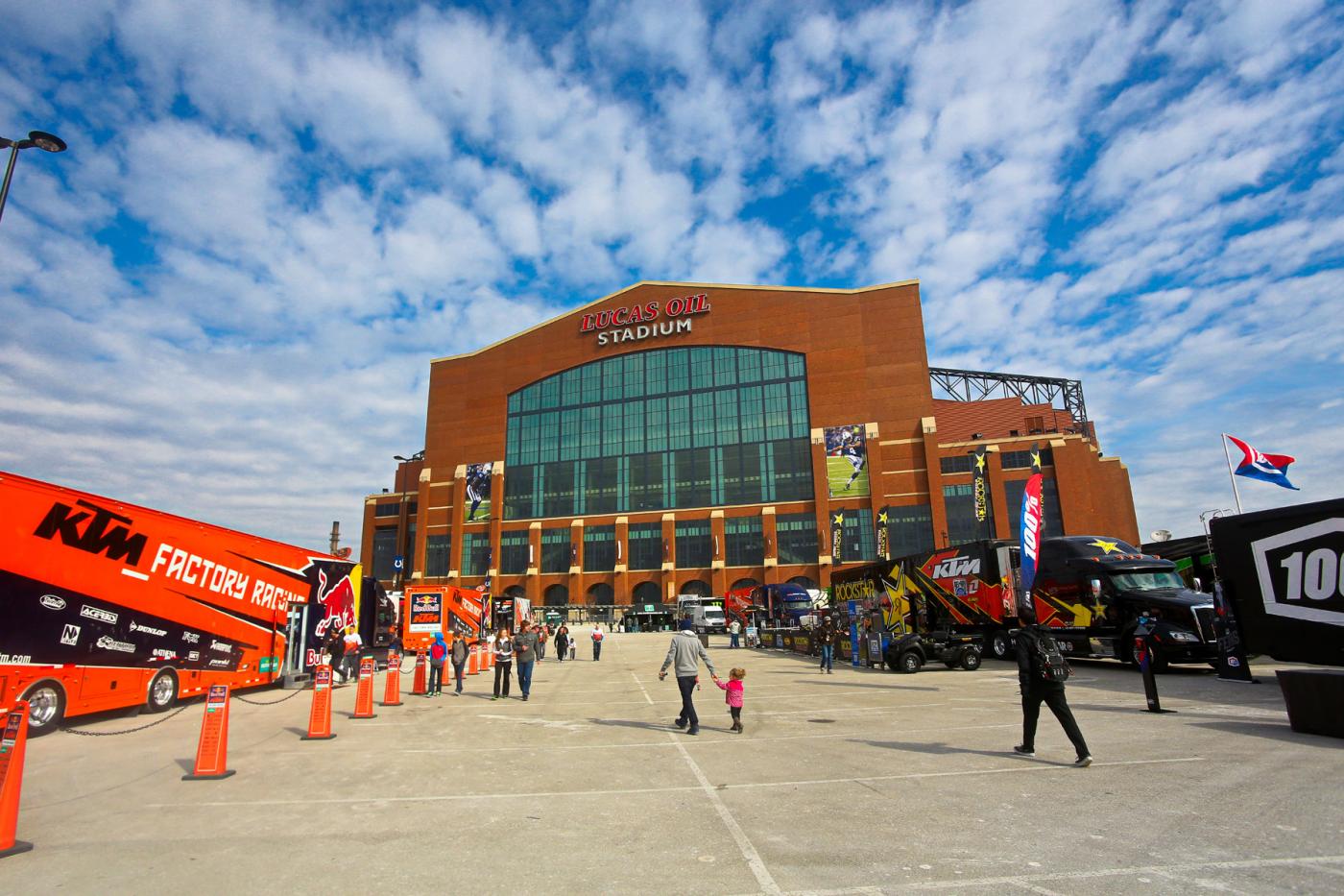 Different View: Indy SX