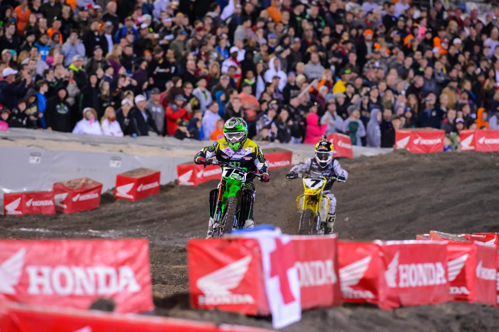 Dean Wilson (15) shined in his heat, beating James Stewart (7) for the win.  