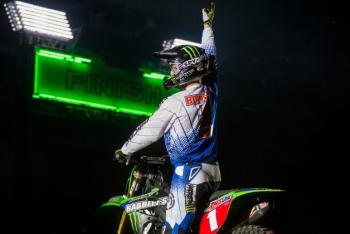 Bowers Reaches Ten Win Mark in Texas