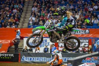 Golden Makes History - Racer X