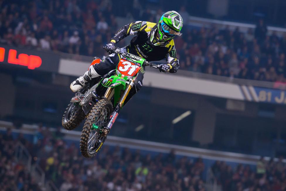 Davalos held off Bogle to pick up the win on Saturday. 