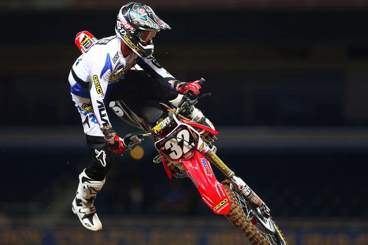 Different View, St. Louis