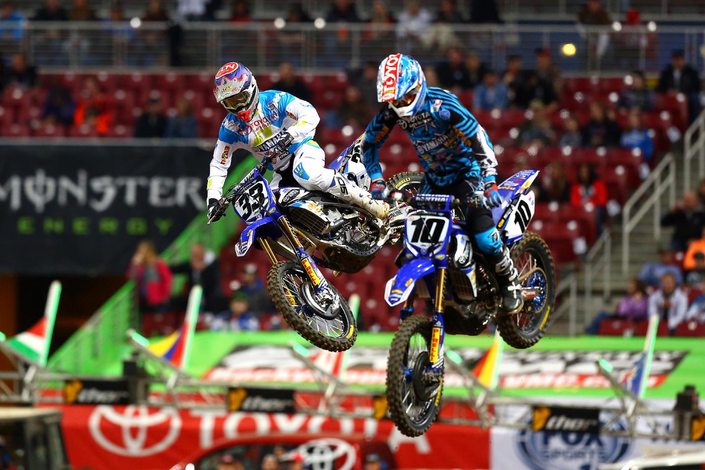 Different View, St. Louis