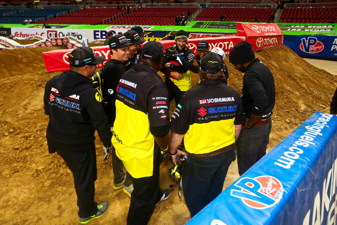 Different View, St. Louis