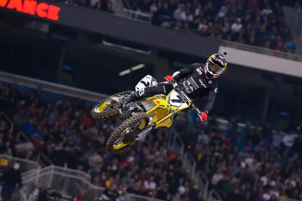 Stewart captured his 50th win in St. Louis.  