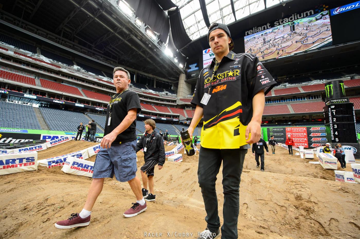 Prac-HoustonSX14-Cudby-072