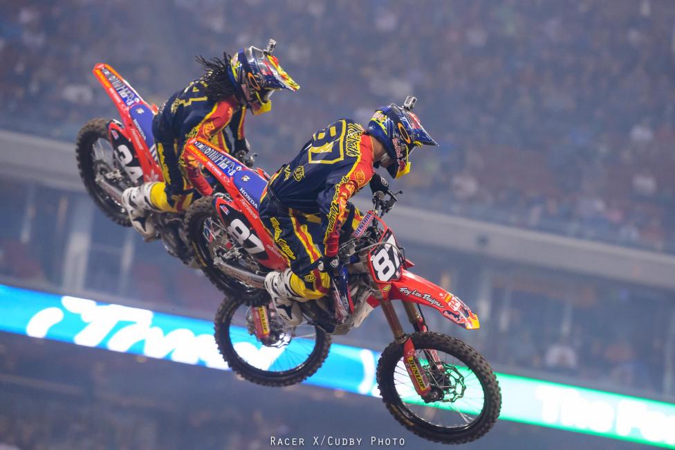 Here's Shane McElrath and Malcolm Stewart battling in tandem. TLD guys were in four of the top ten spots again.