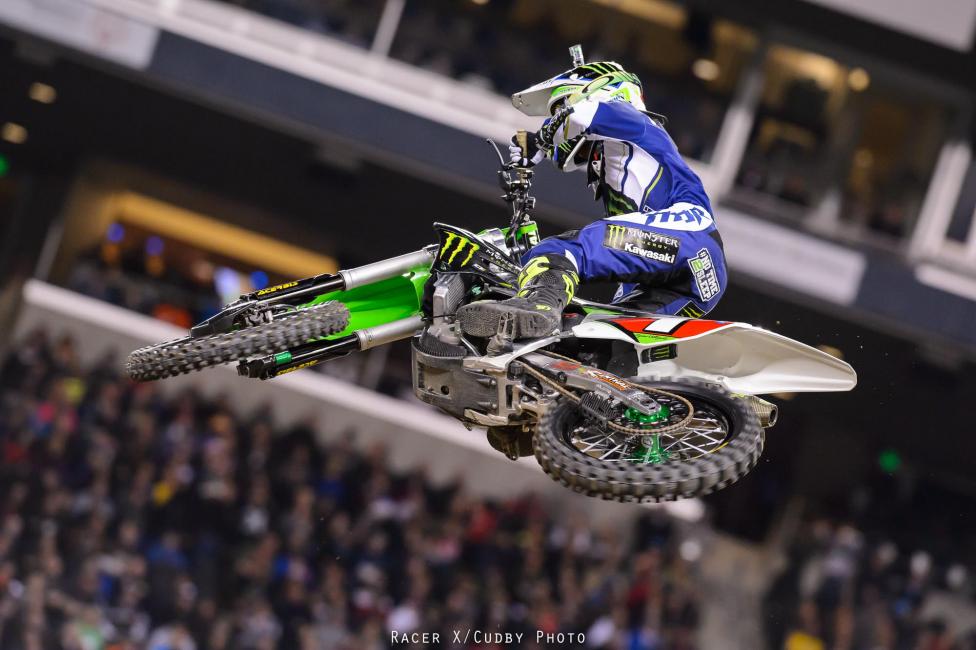 Villopoto exited the first turn with a slight edge over Red Bull KTM’s Ryan Dungey. The duo was followed up Andrew Short, James Stewart and Ken Roczen.Photo: Cudby