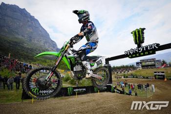 Frossard, Bobryshev Take Big Hits in Italy