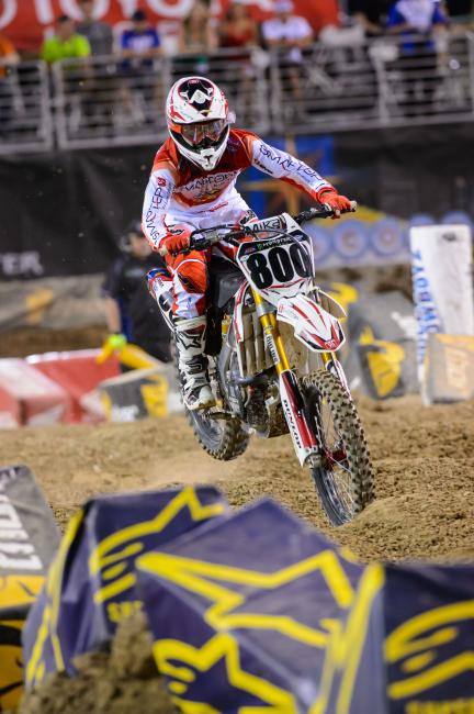 Mike Alessi took over tenth in points, one ahead of Wil Hahn, at the final round.  