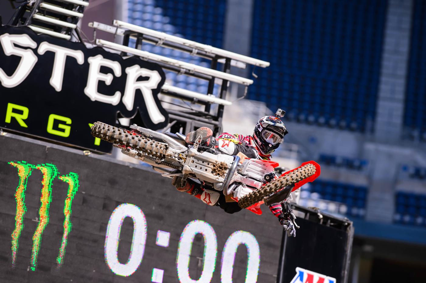 Seattle: Flannels and flapjacks.