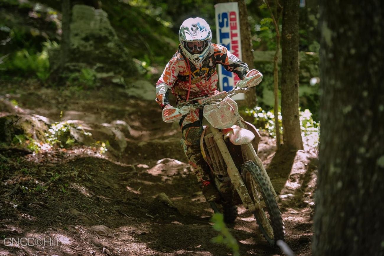 Charlie Mullins Suffers Wrist Injury