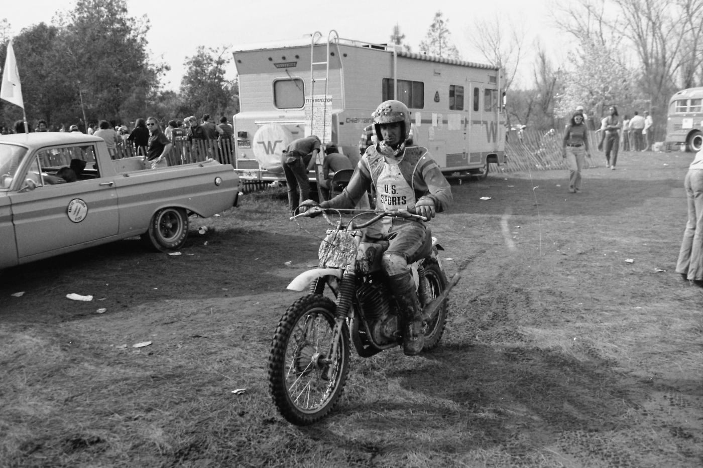 Steve Stackable rode his U.S. Sports' Maico back to the pits after finishing fourth overall in the 500 class.