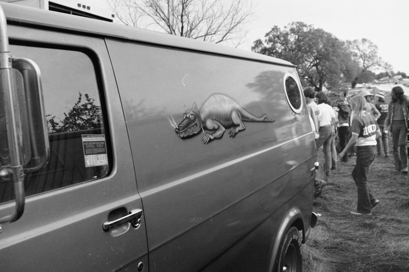 Who knew that they had Chupacbras way back then?!