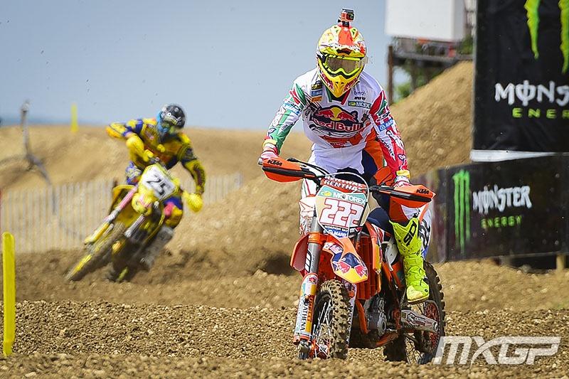 Late mistakes cost Cairoli a chance at the overall.  