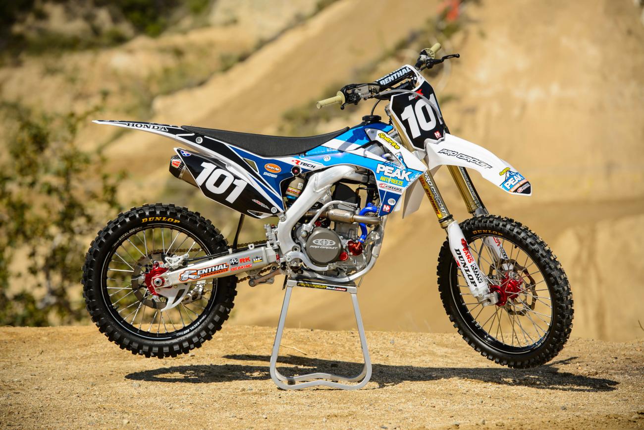 Racer X Films: 2014 Pro Circuit Honda CRF250R - Racer X