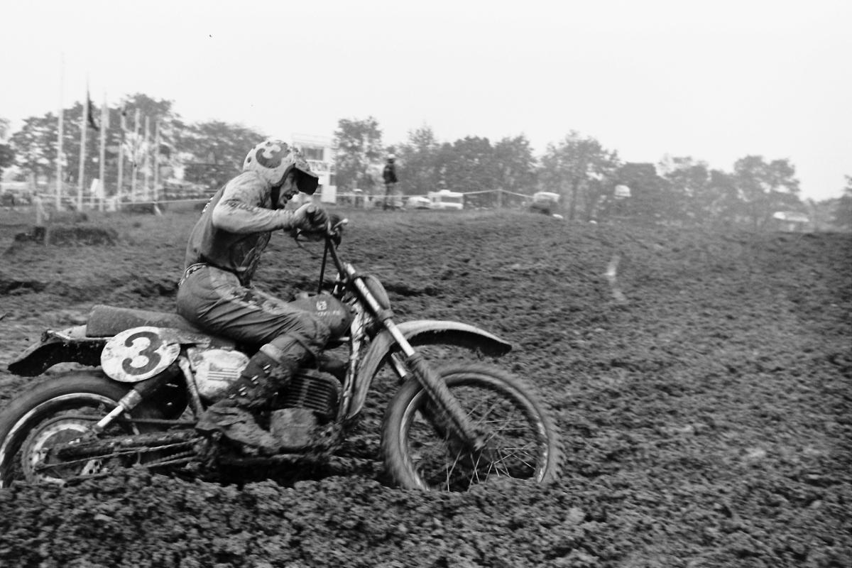 Howerton, who won the race.