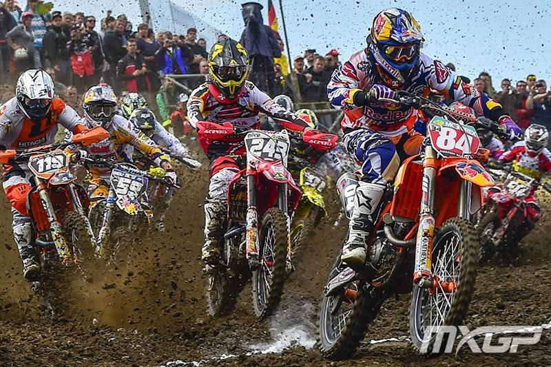 Jeffrey Herlings (84) rode to another perfect weekend.  