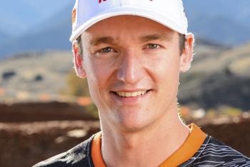 Dean Ferris Steps In For Red Bull IceOne Racing