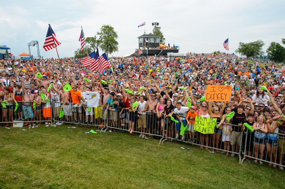 ReeeeeddddddBuuuuuudddd!