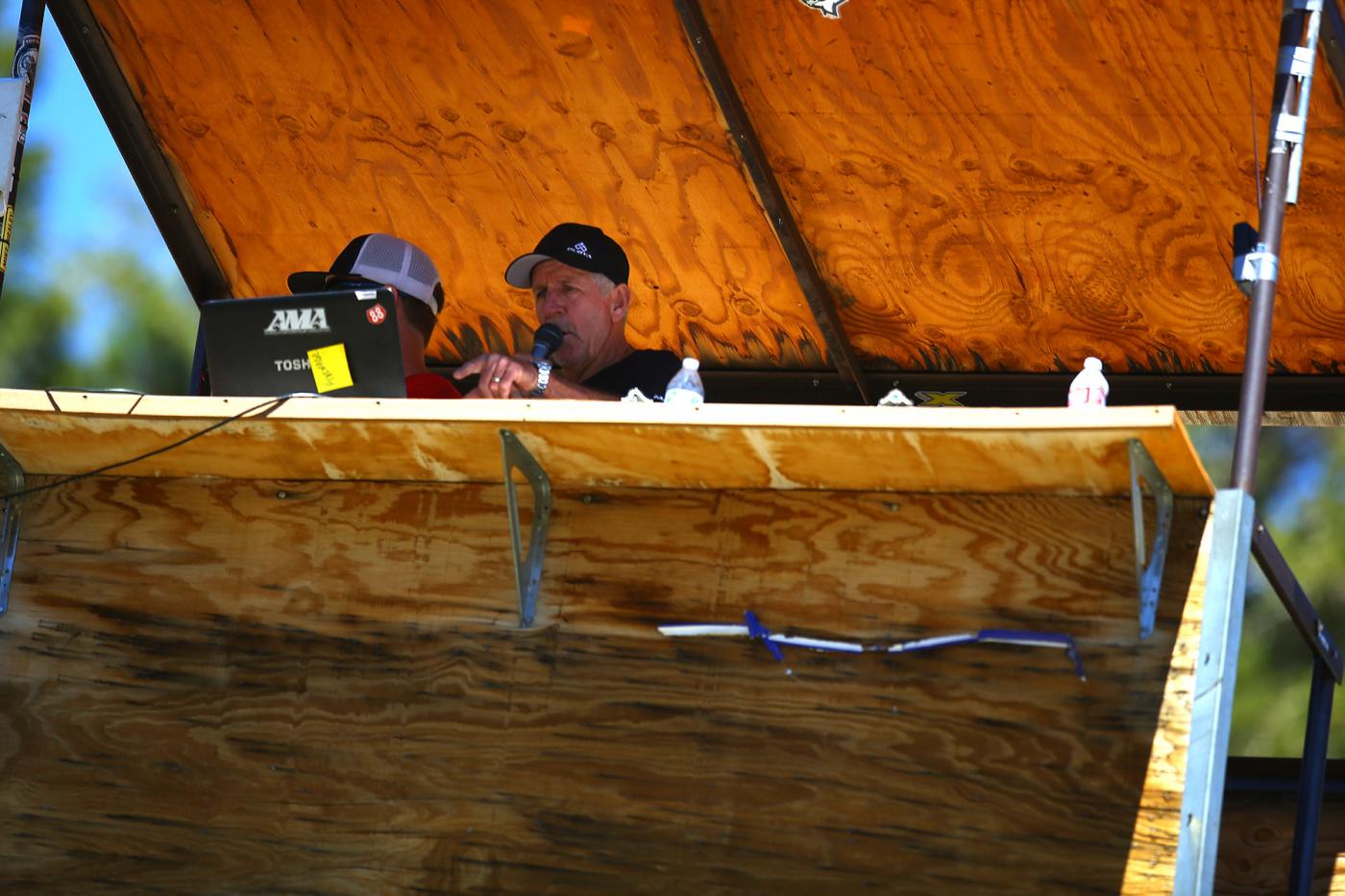 BDW50490-3358689724-O