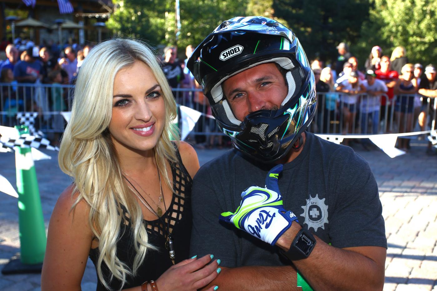 BDW59862-3358691244-O