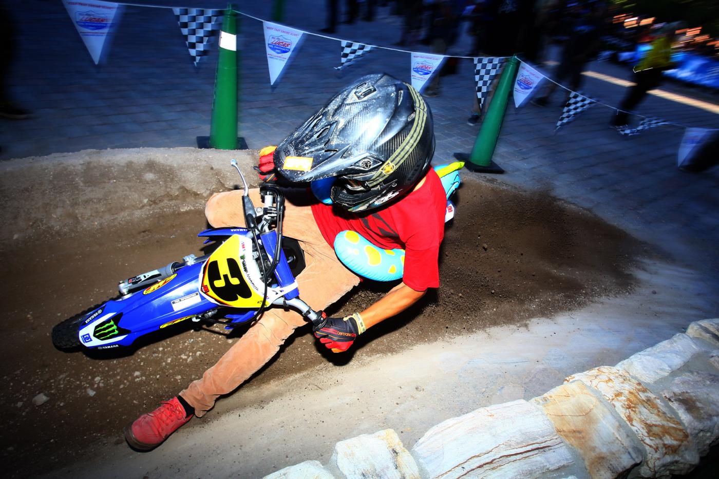 BDW59901-3358691491-O