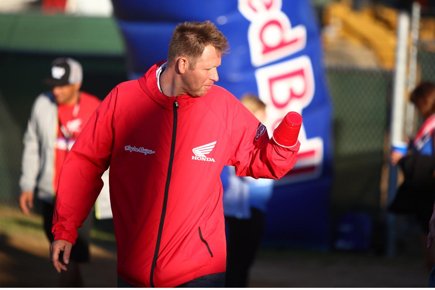 BDW50261-3375663928-O